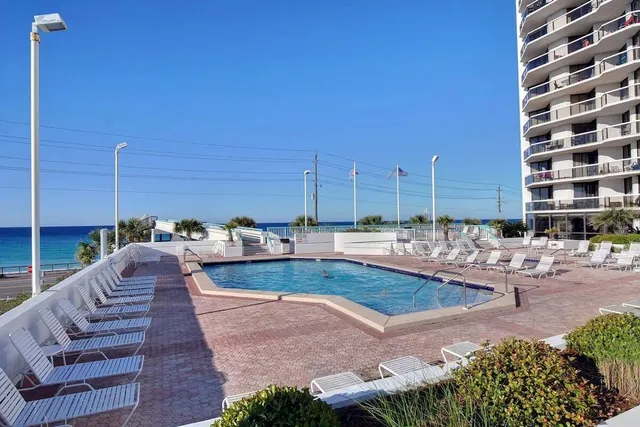 $388,500 | 1096 Scenic Gulf Drive, Unit G21, Miramar Beach, FL 32550