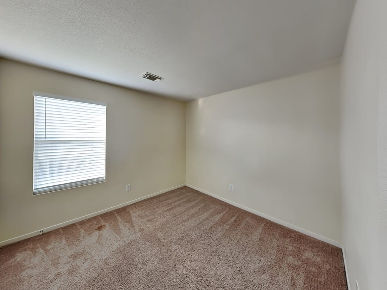 1818 Day Lily Way Houston, TX 77067 - Photo 10 of 17