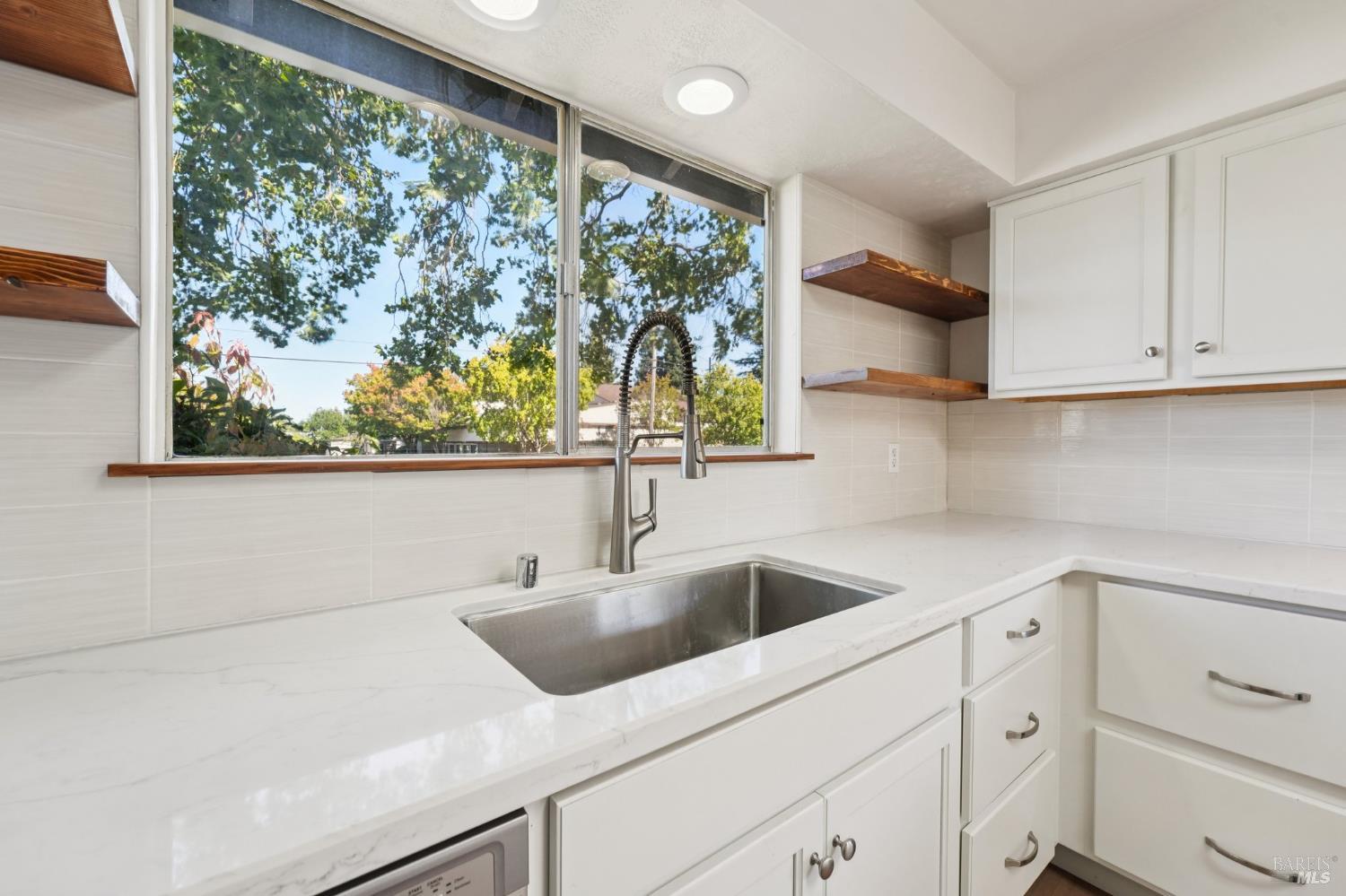 1715 Ridley Avenue Santa Rosa, CA 95403 - Photo 24 of 48