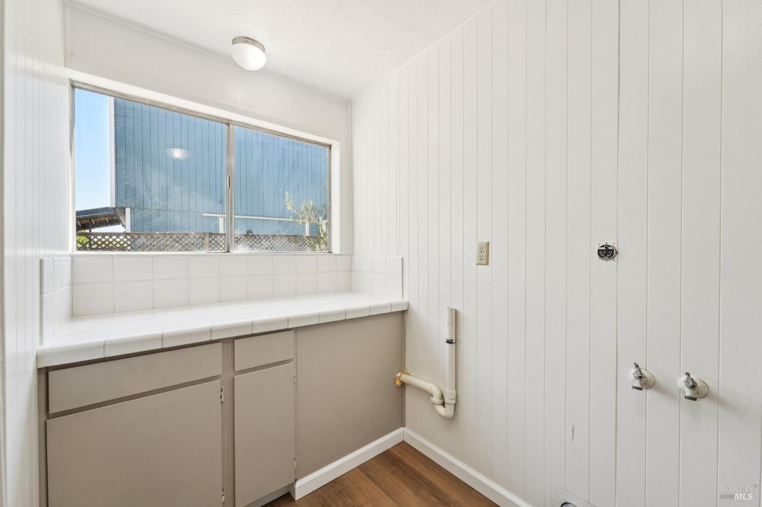 1715 Ridley Avenue Santa Rosa, CA 95403 - Photo 27 of 48