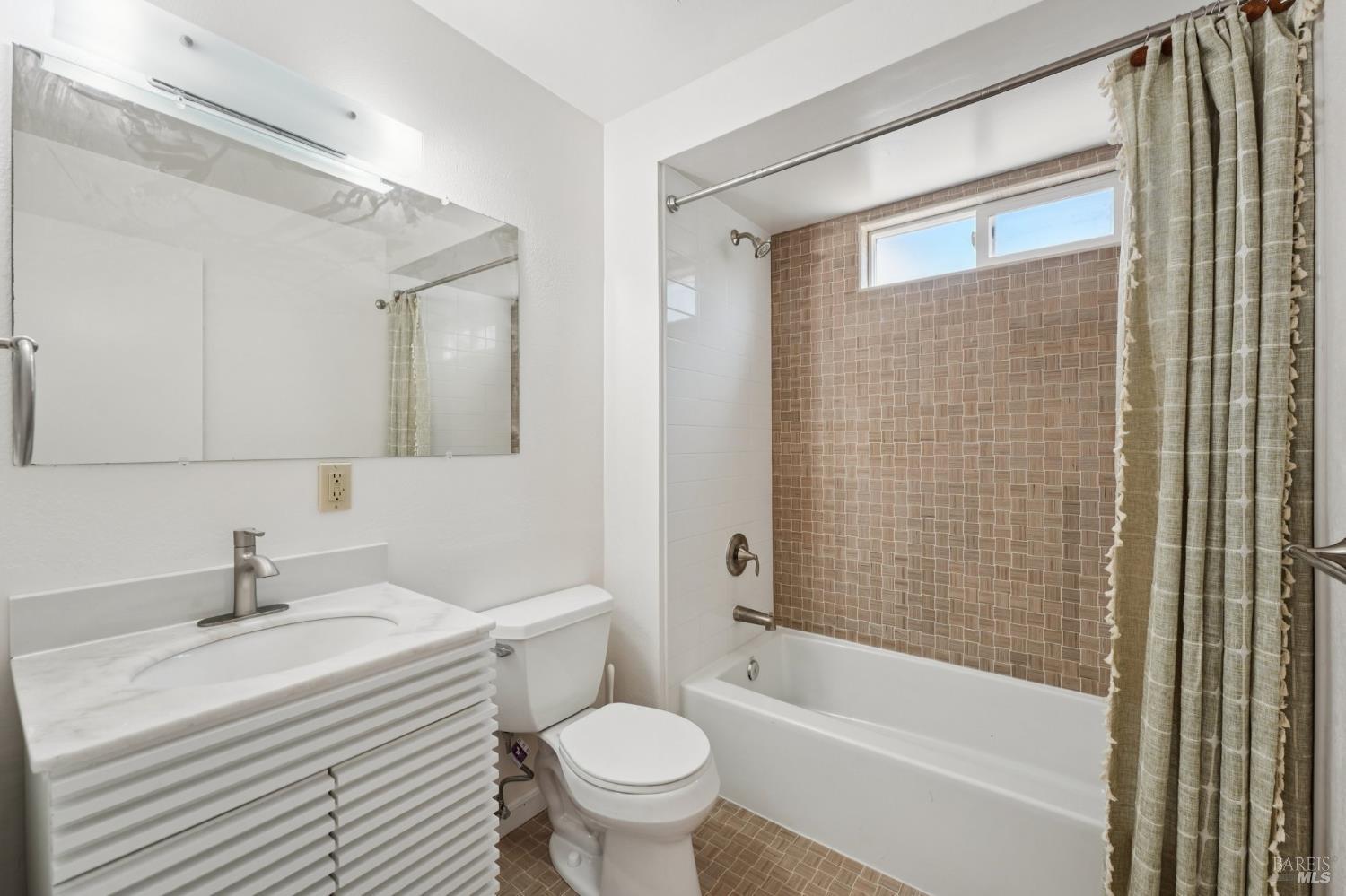 1715 Ridley Avenue Santa Rosa, CA 95403 - Photo 28 of 48