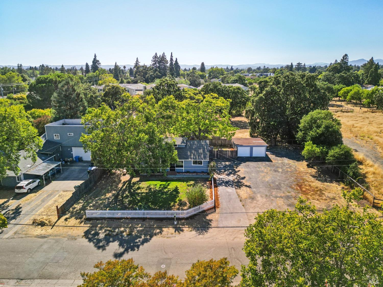 1715 Ridley Avenue Santa Rosa, CA 95403 - Photo 45 of 48