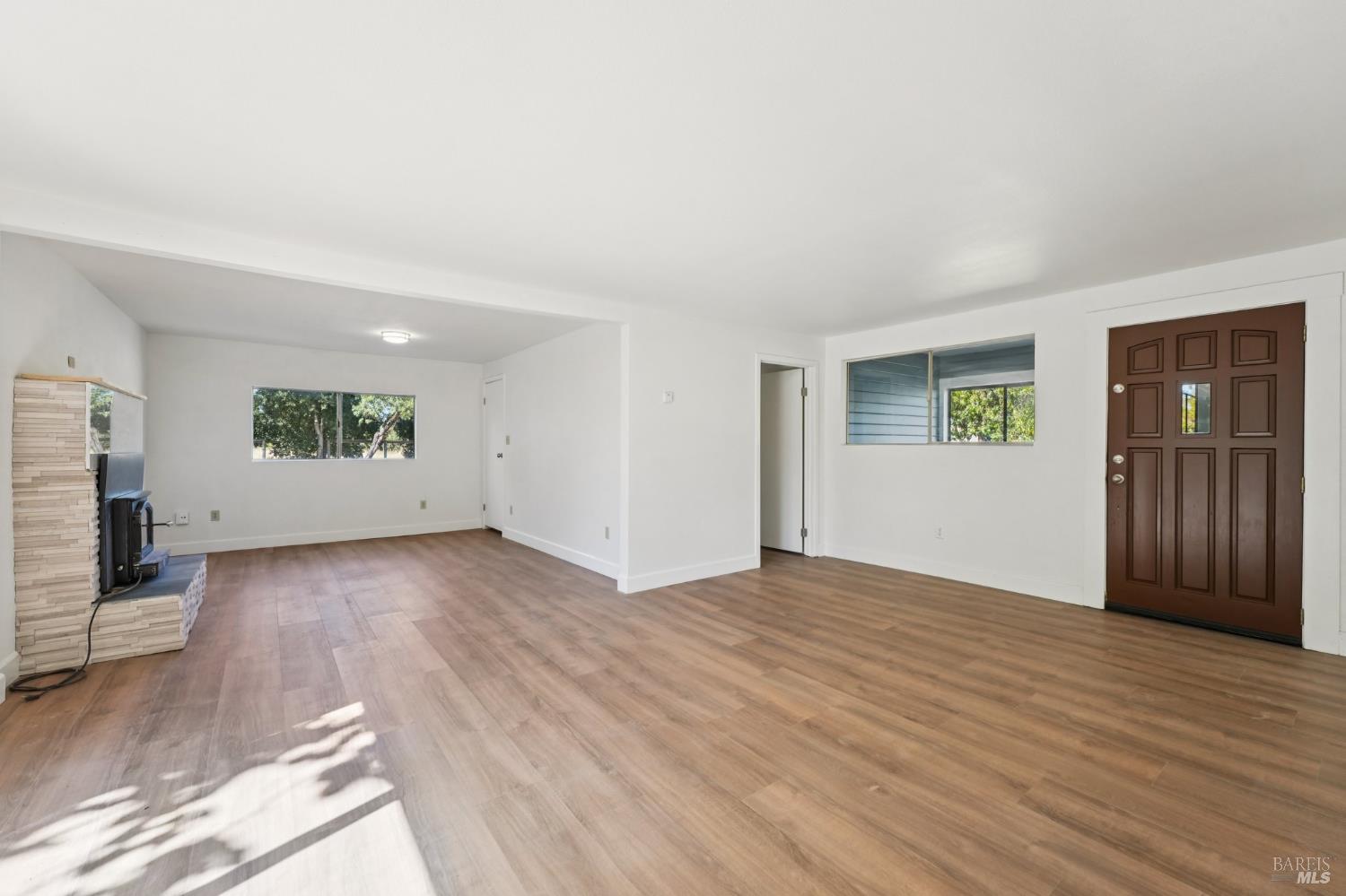 1715 Ridley Avenue Santa Rosa, CA 95403 - Photo 9 of 48