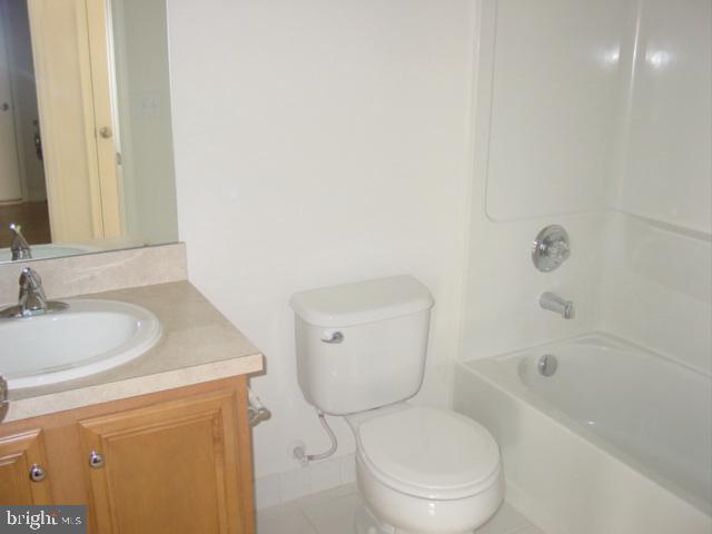 1974 Speedwell Road, Unit 5102 Lancaster, PA 17601 - Photo 16 of 20 Gallery Image 16
