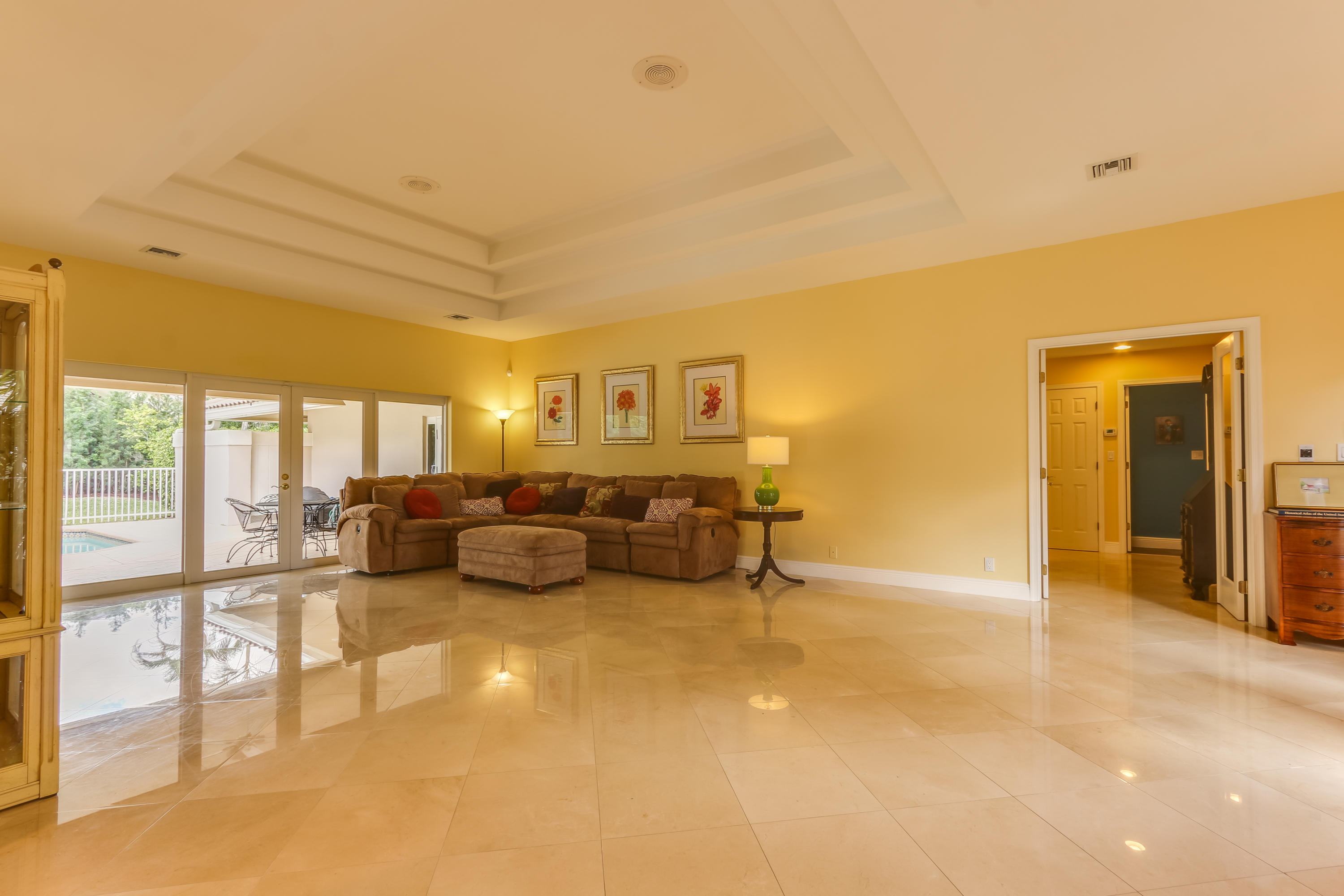 4475 Woodfield Boulevard Boca Raton, FL 33434 - Photo 24 of 42 Living Room 2