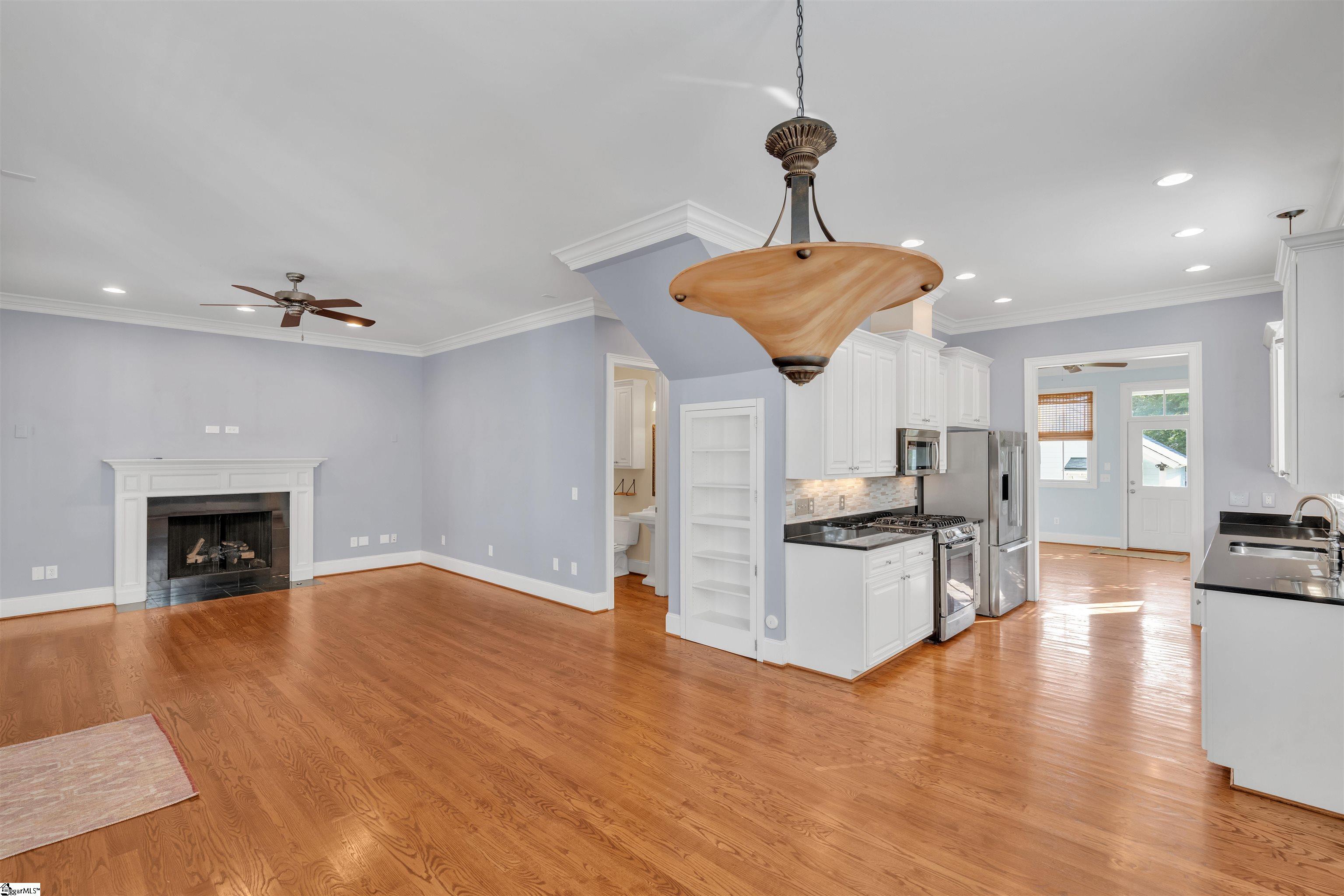 223 Austin Brook Street Simpsonville, SC 29680 - Photo 4 of 20