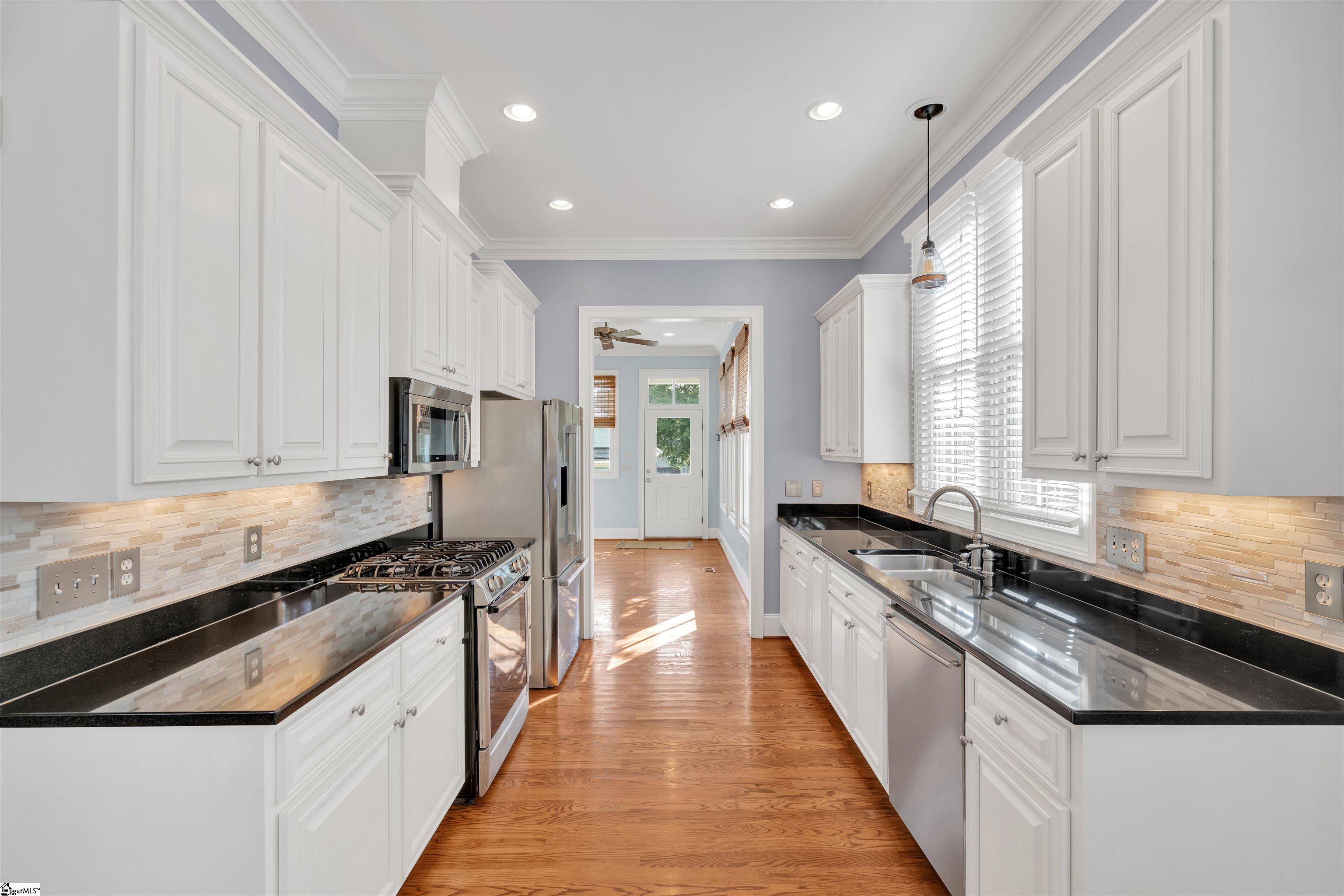 223 Austin Brook Street Simpsonville, SC 29680 - Photo 7 of 20