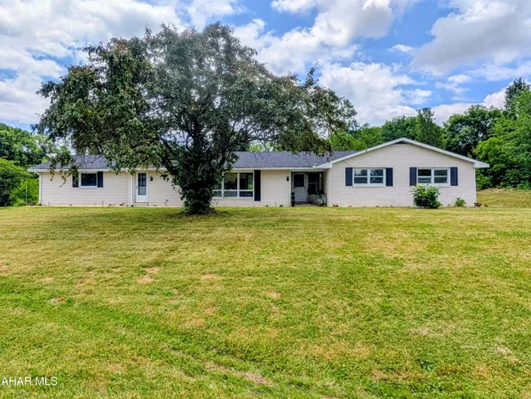 $349,999 | 110 Sycamore Road, Fishertown, PA 15539