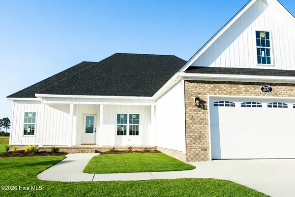 $365,000 | 2757 Whitaker Glen Drive, Greenville, NC 27834