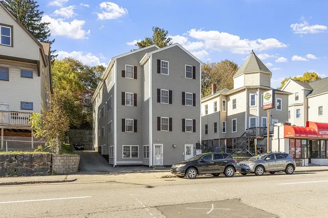 $325,000 | 89 West Boylston Street, Unit 4, Worcester, MA 01606