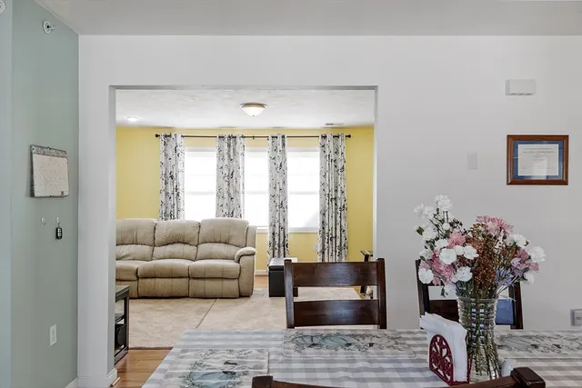 $325,000 | 89 West Boylston Street, Unit 4, Worcester, MA 01606