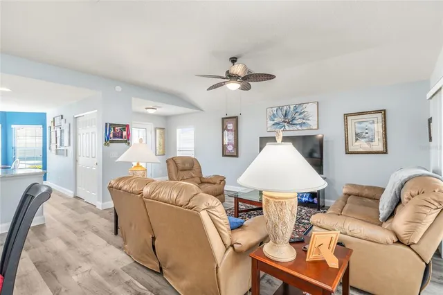 $2,300 | 12591 Southeast 97th Terrace Road, Summerfield, FL 34491