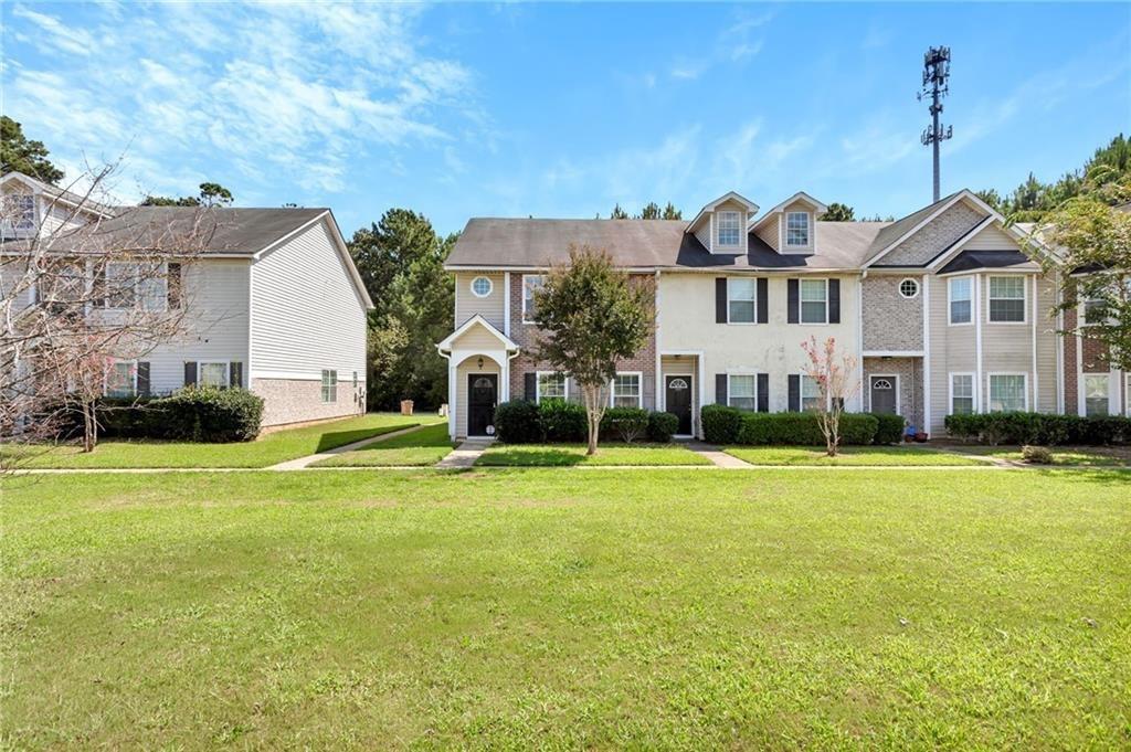 8662 Thomas Road Riverdale, GA 30274 - Photo 1 of 17