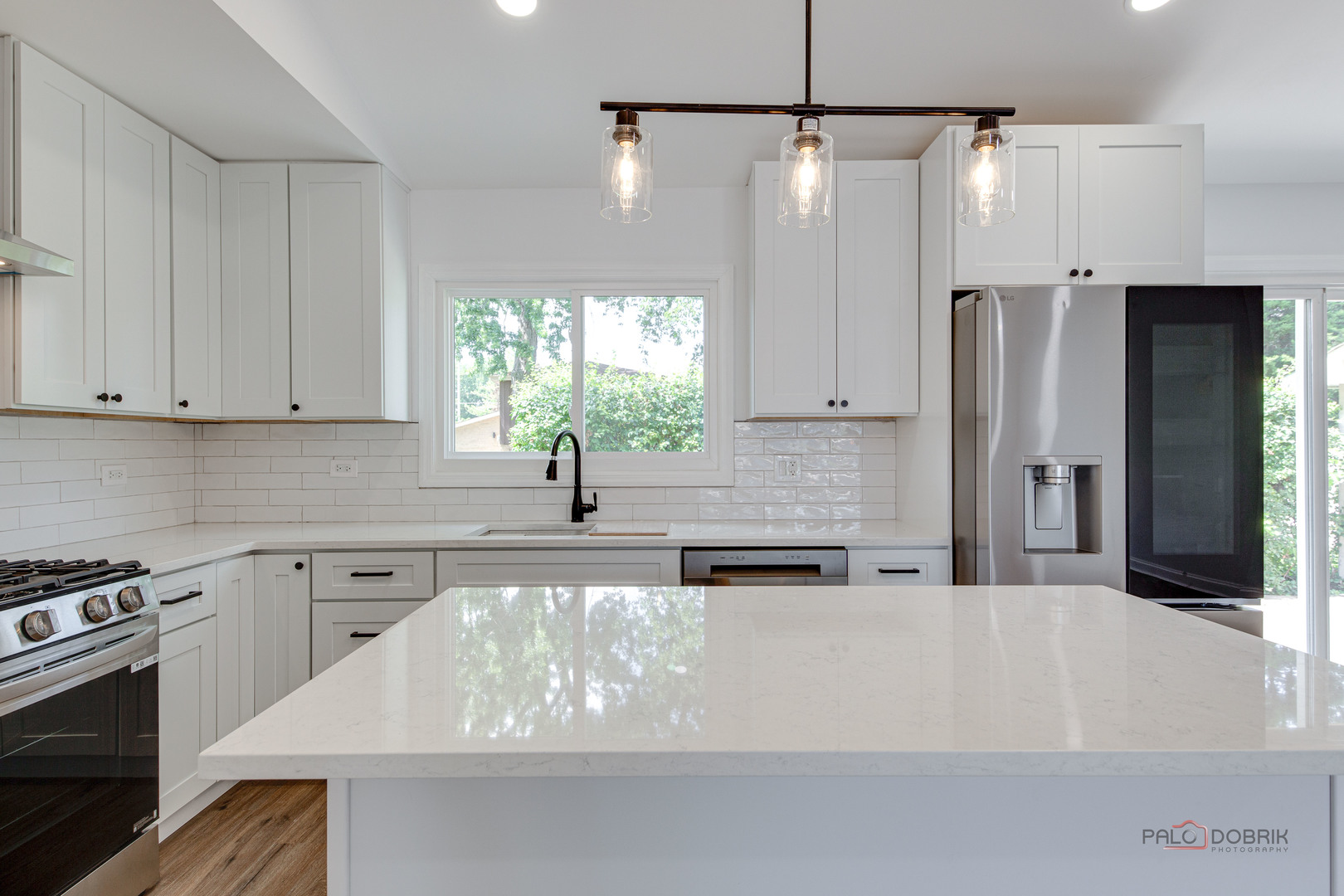 522 Castle Road Addison, IL 60101 - Photo 20 of 45