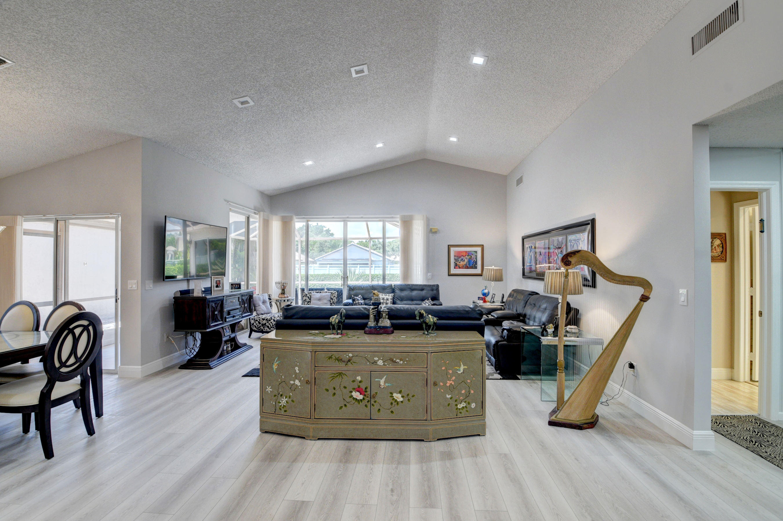 7268 Via Palomar Boca Raton, FL 33433 - Photo 6 of 69 DSC_3508_09_10_11_12