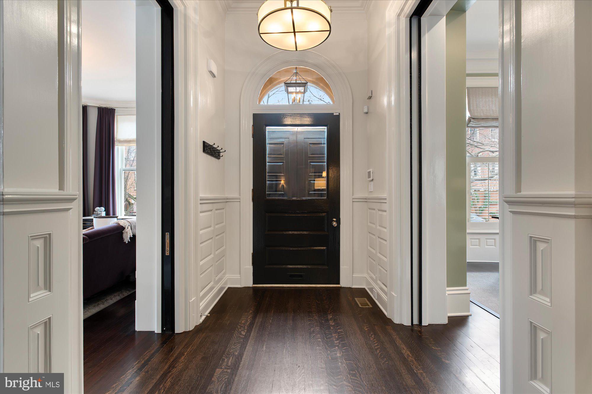 1823 Phelps Place Northwest Washington, DC 20008 - Photo 5 of 55 Foyer