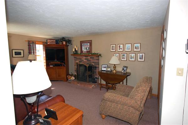 18 Chilmark Road Franklin, MA 02038 - Photo 3 of 20 Gallery Image 3