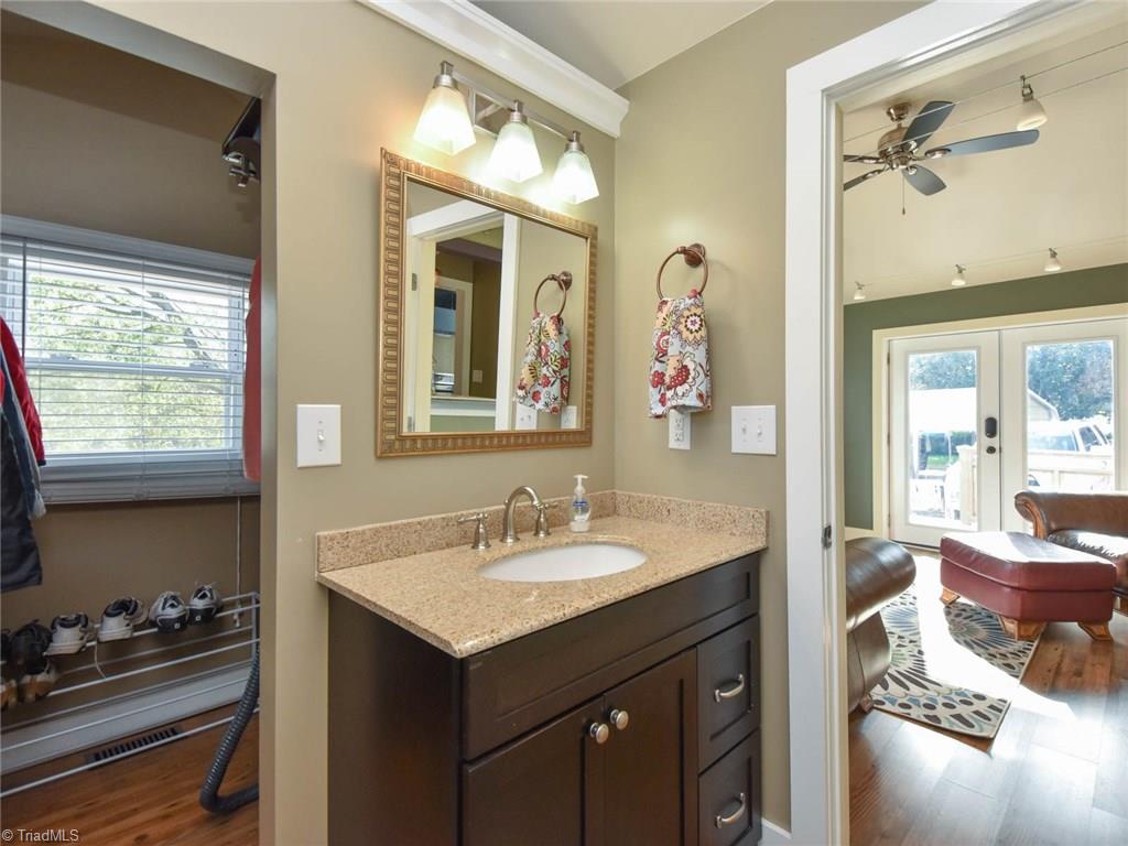 2759 Darrow Road Walkertown, NC 27051 - Photo 15 of 24 Gallery Image 15