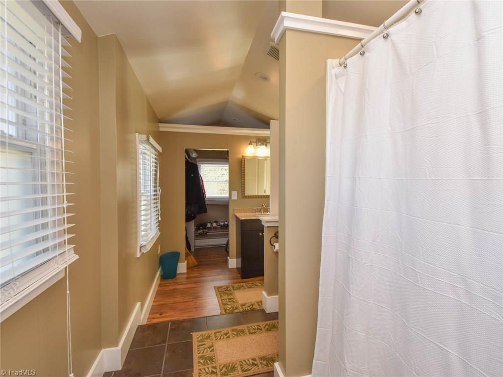 2759 Darrow Road Walkertown, NC 27051 - Photo 16 of 24 Gallery Image 16