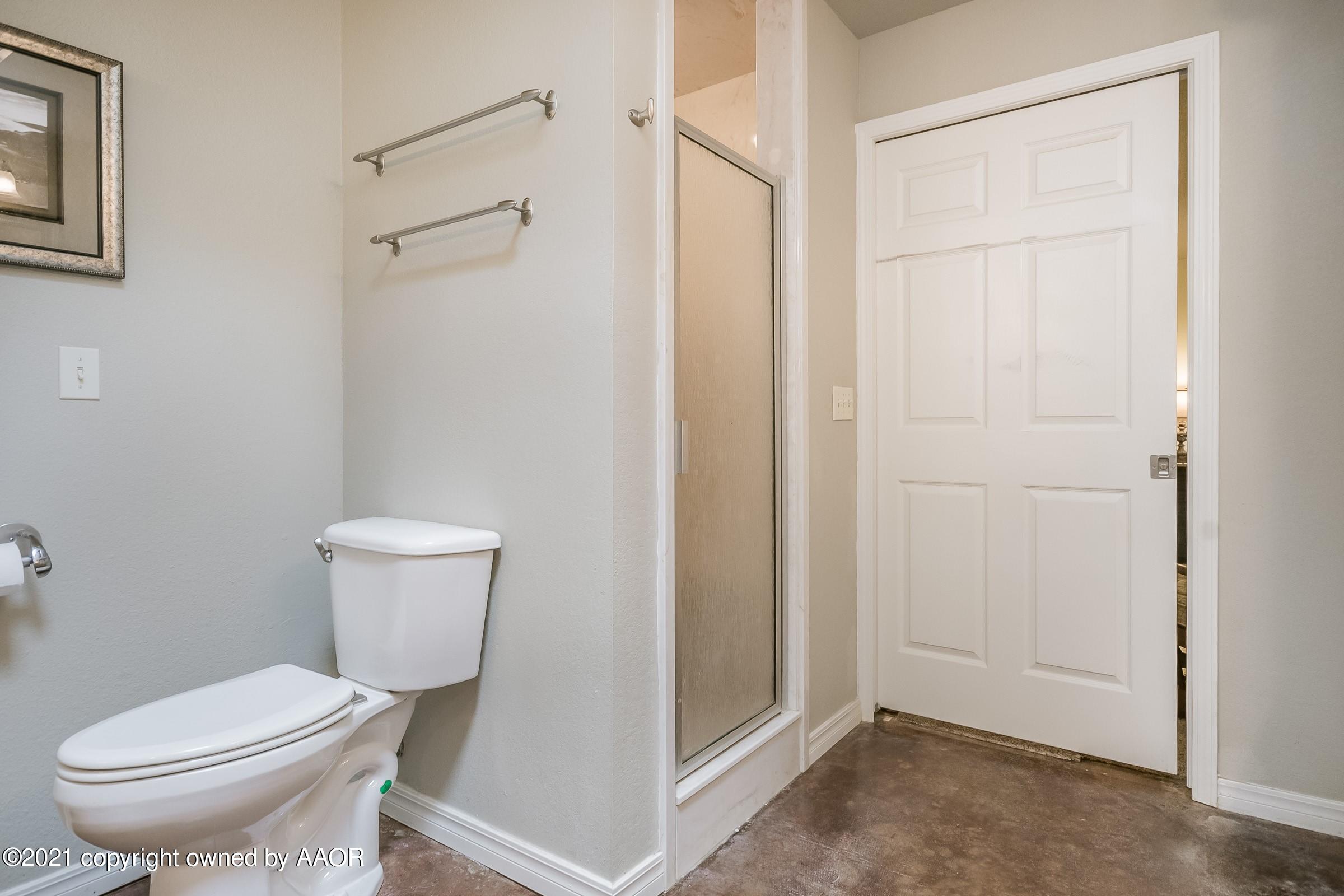 8350 Kemper Road Canyon, TX 79015 - Photo 15 of 28 015_Master Bathroom-2