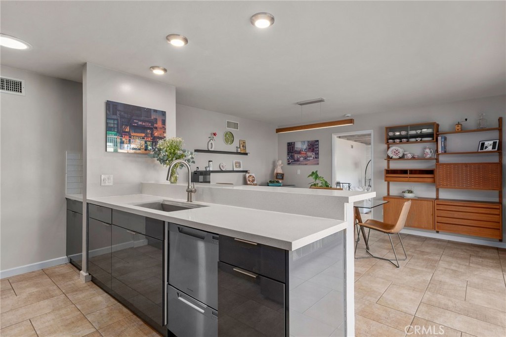 1400 Elizabeth Street Redlands, CA 92373 - Photo 14 of 50 Kitchen