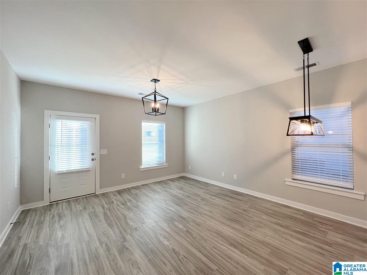 161 Park Drive North Clanton, AL 35045 - Photo 8 of 41