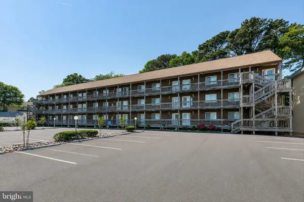 $375,000 | 14301 Tunnel Avenue, Unit 1B, Ocean City, MD 21842