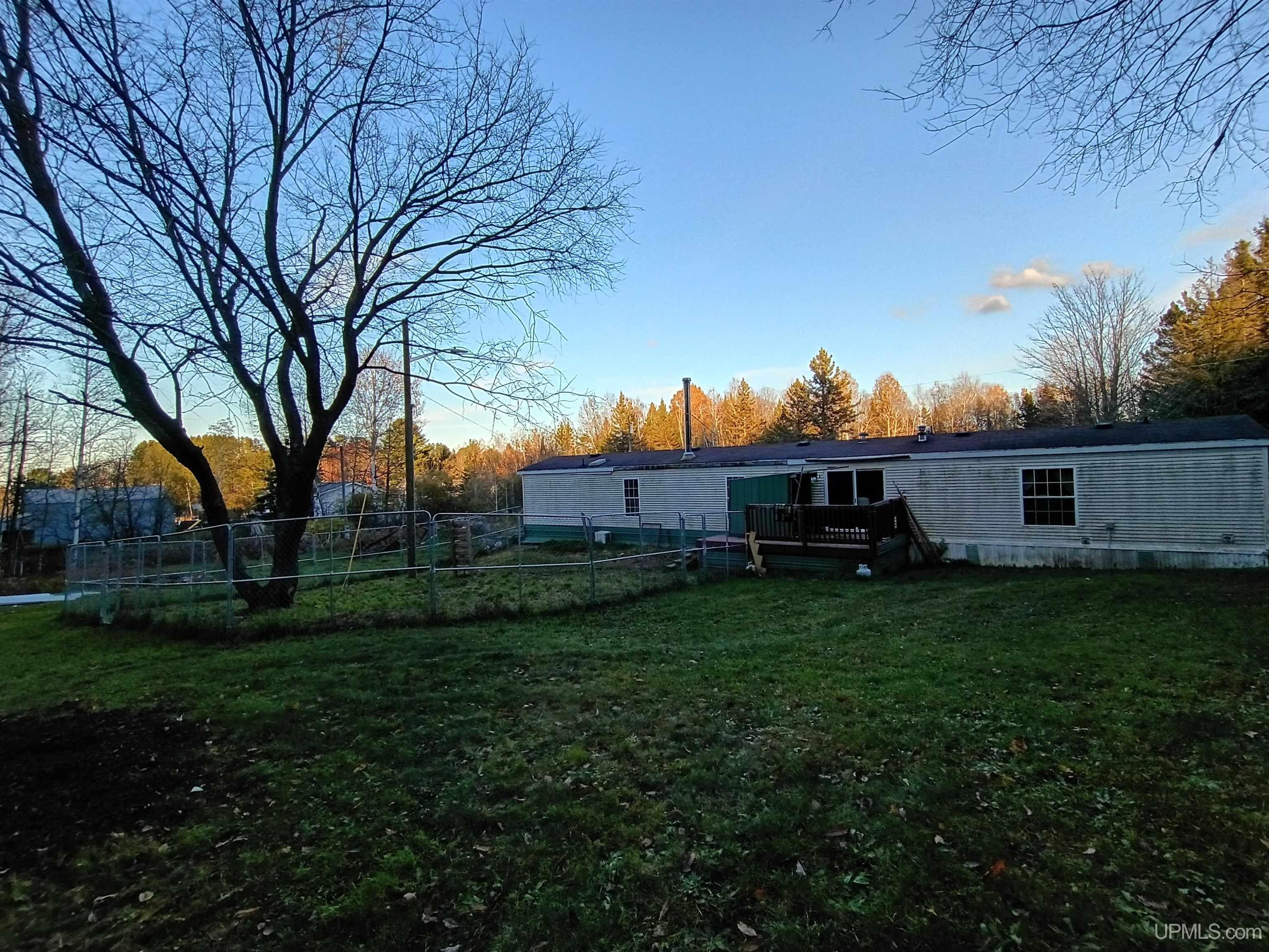 120 Town Line Road Skandia, MI 49885 - Photo 29 of 38