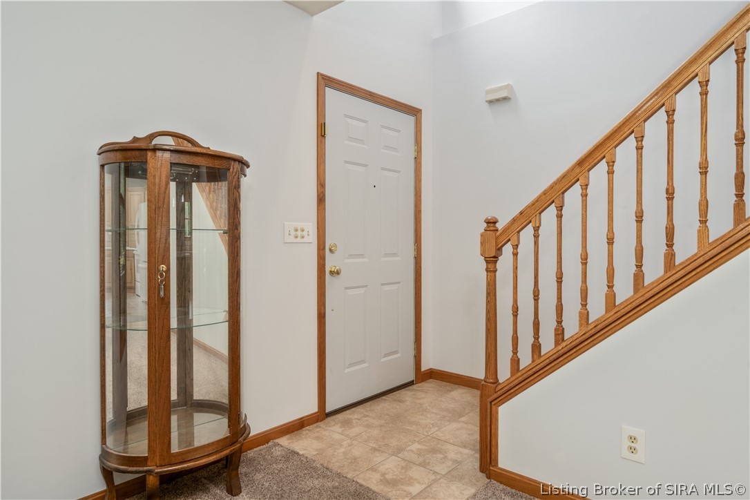 1101 Harvest Ridge Boulevard Memphis, IN 47143 - Photo 5 of 42