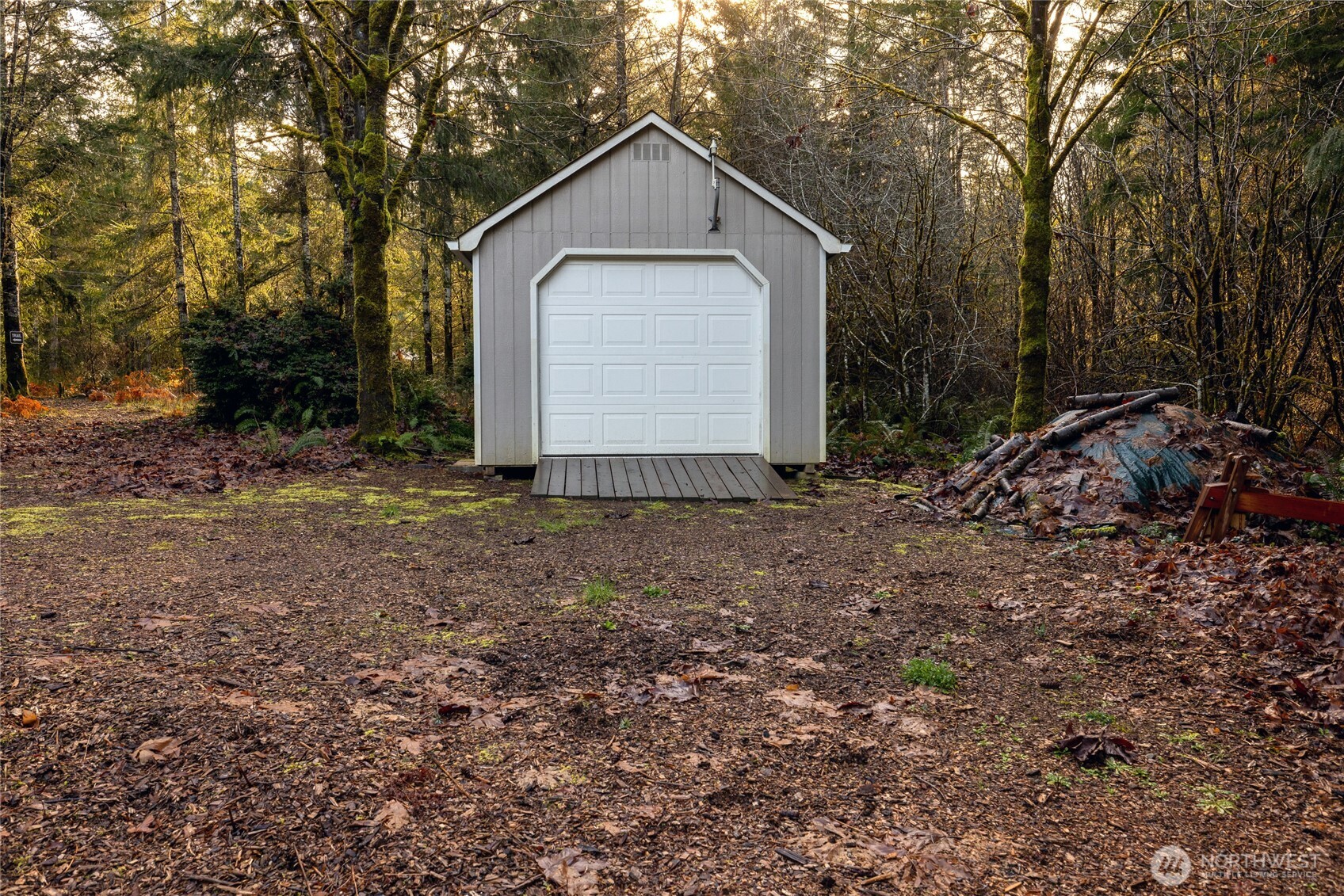 6935 Steamboat Island Road Northwest Olympia, WA 98502 - Photo 34 of 40