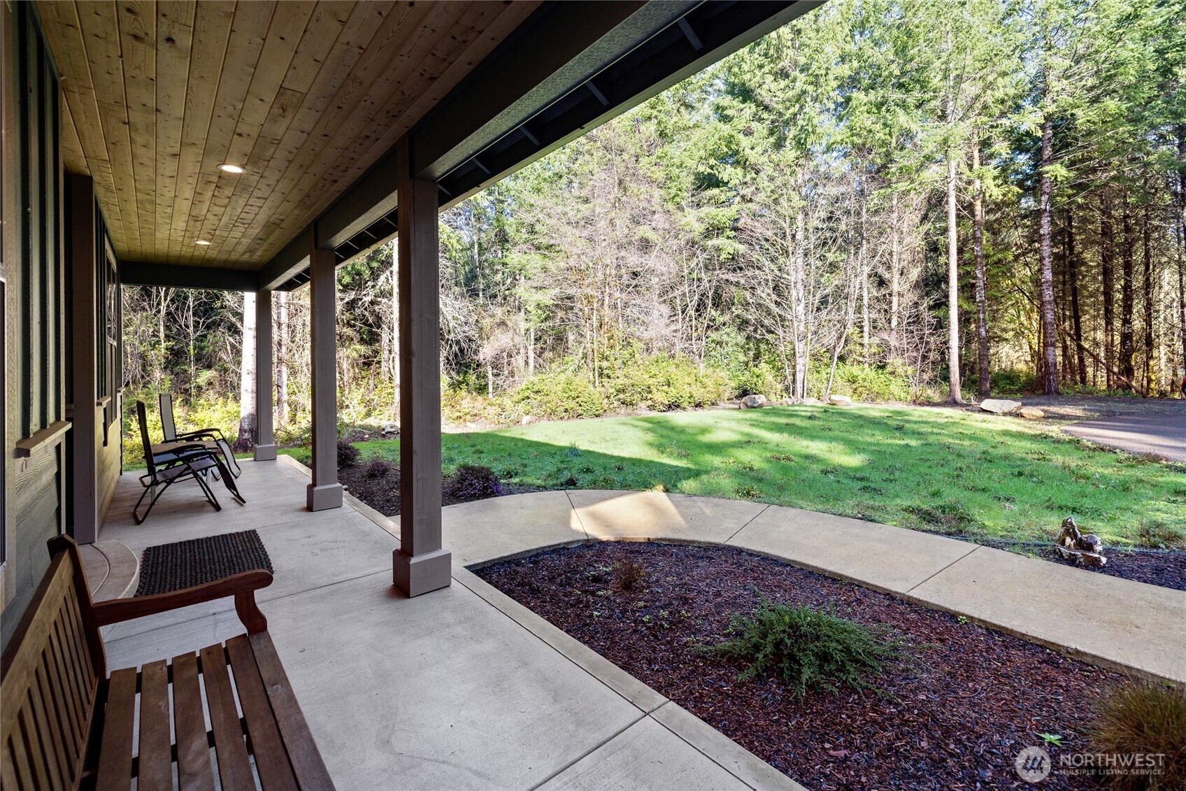 6935 Steamboat Island Road Northwest Olympia, WA 98502 - Photo 4 of 40