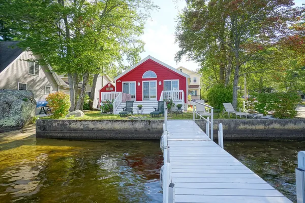 $554,500 | 117 C Chases Grove Road, Derry, NH 03038