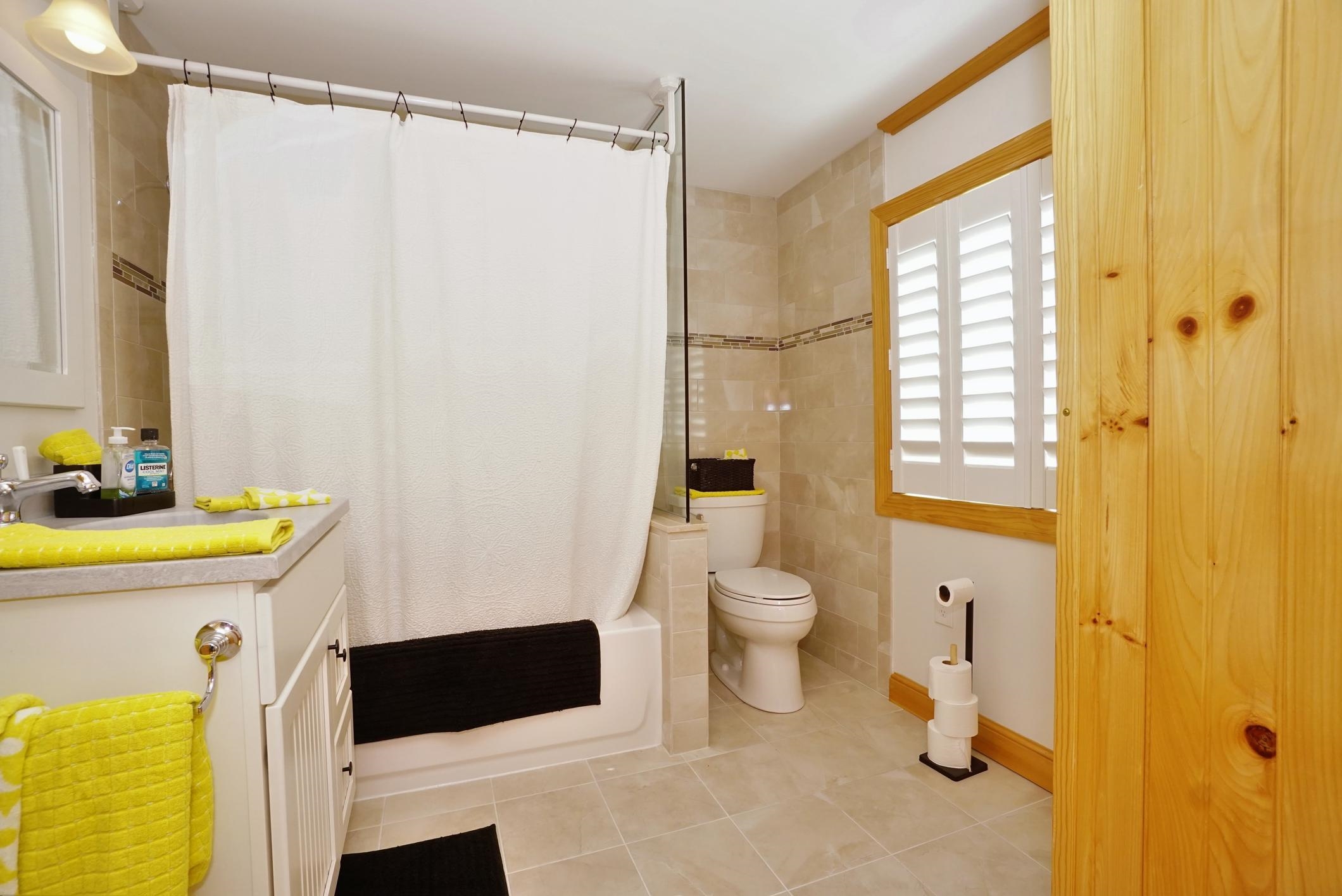 117 C Chases Grove Road Derry, NH 03038 - Photo 19 of 35