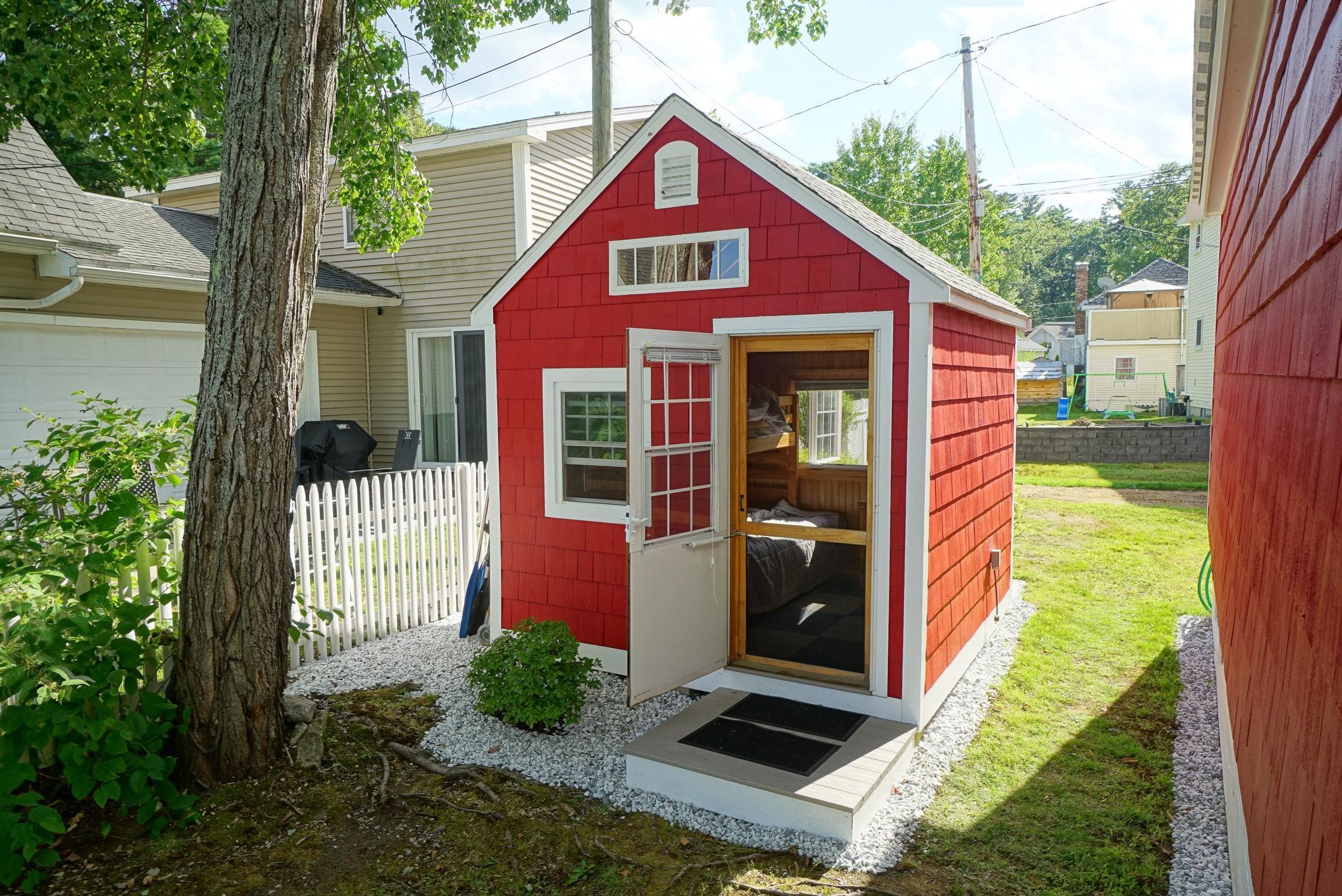 117 C Chases Grove Road Derry, NH 03038 - Photo 28 of 35