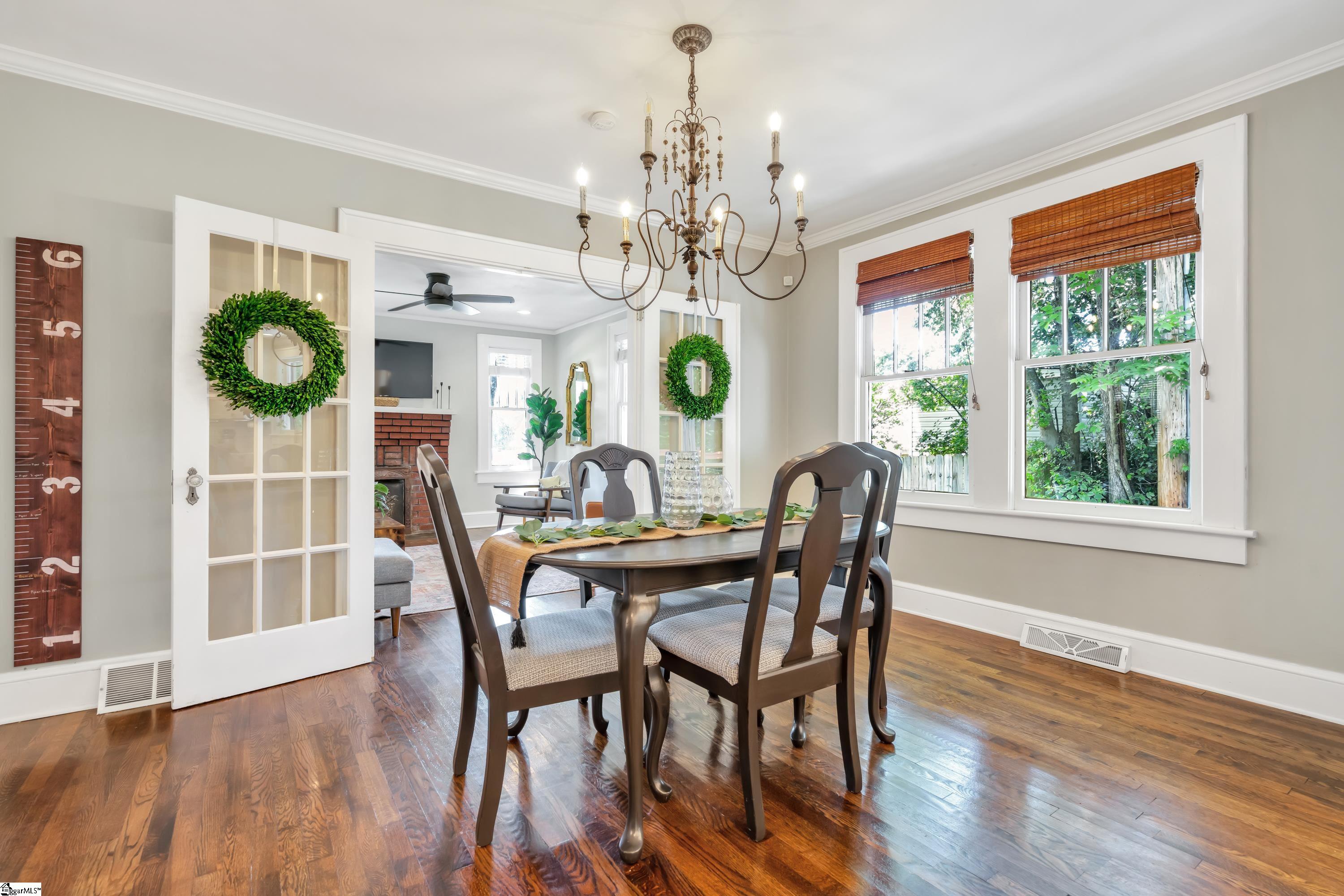 116 Ackley Road Greenville, SC 29607 - Photo 8 of 36