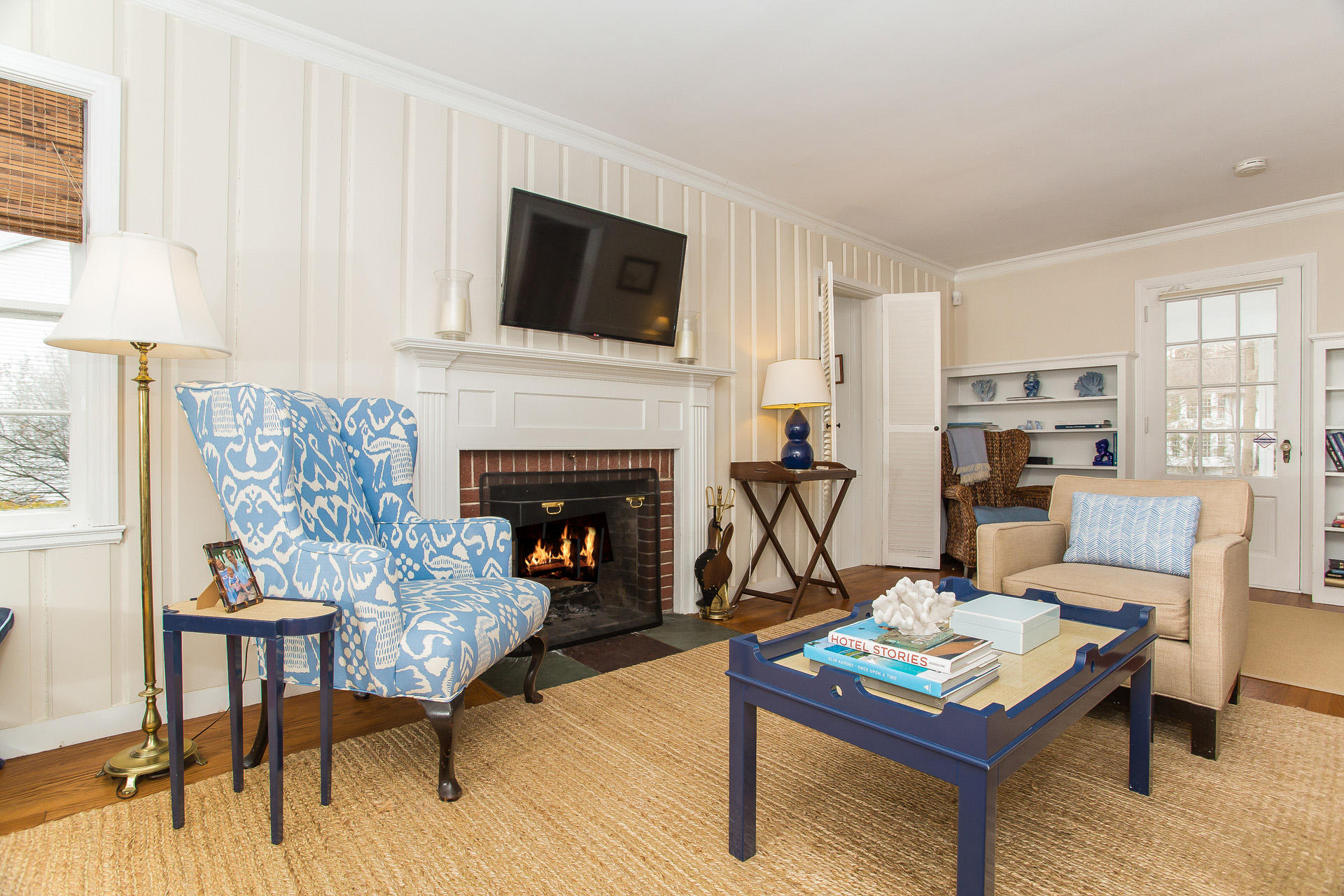 LR with Fireplace