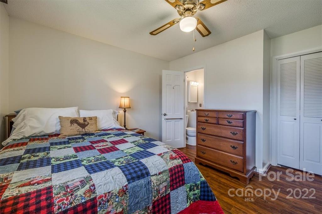 745 Stateline Road Lake Wylie, SC 29710 - Photo 13 of 38 Gallery Image 13