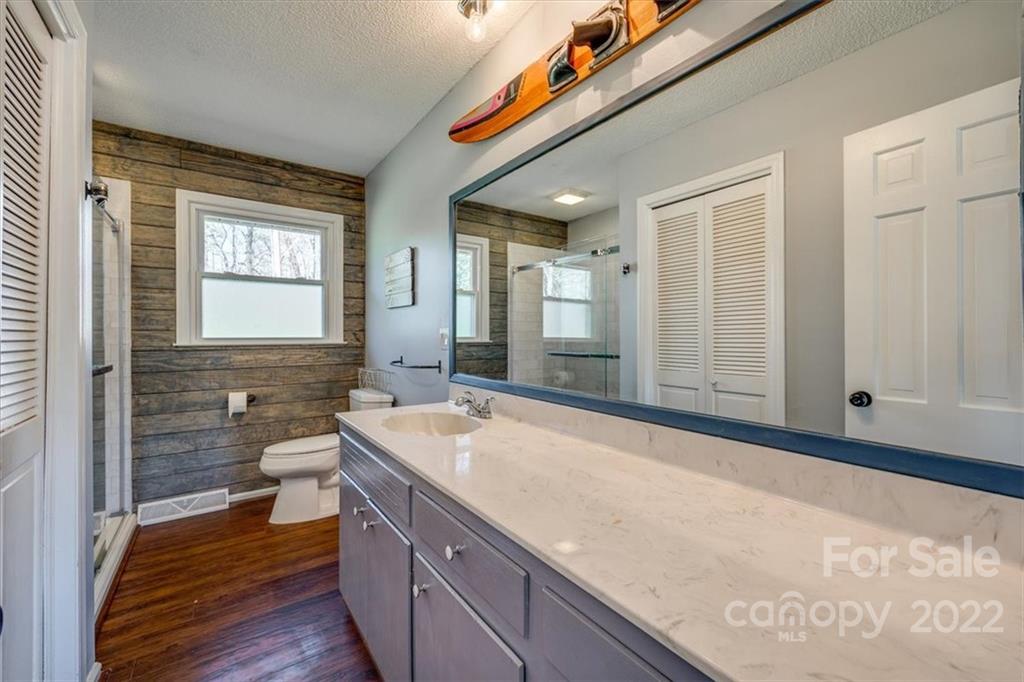 745 Stateline Road Lake Wylie, SC 29710 - Photo 17 of 38 Gallery Image 17