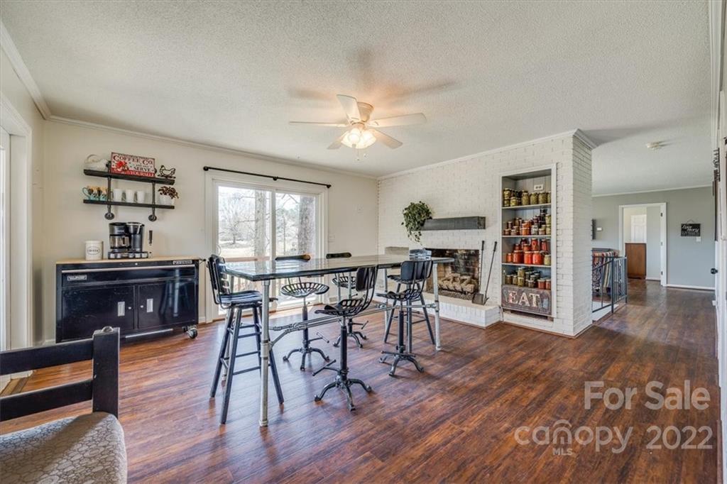745 Stateline Road Lake Wylie, SC 29710 - Photo 22 of 38 Gallery Image 22