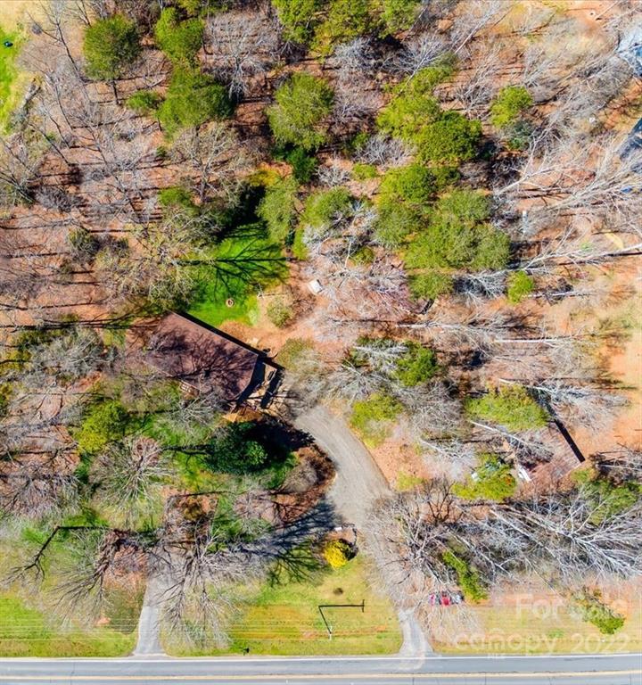 745 Stateline Road Lake Wylie, SC 29710 - Photo 3 of 38 Gallery Image 3