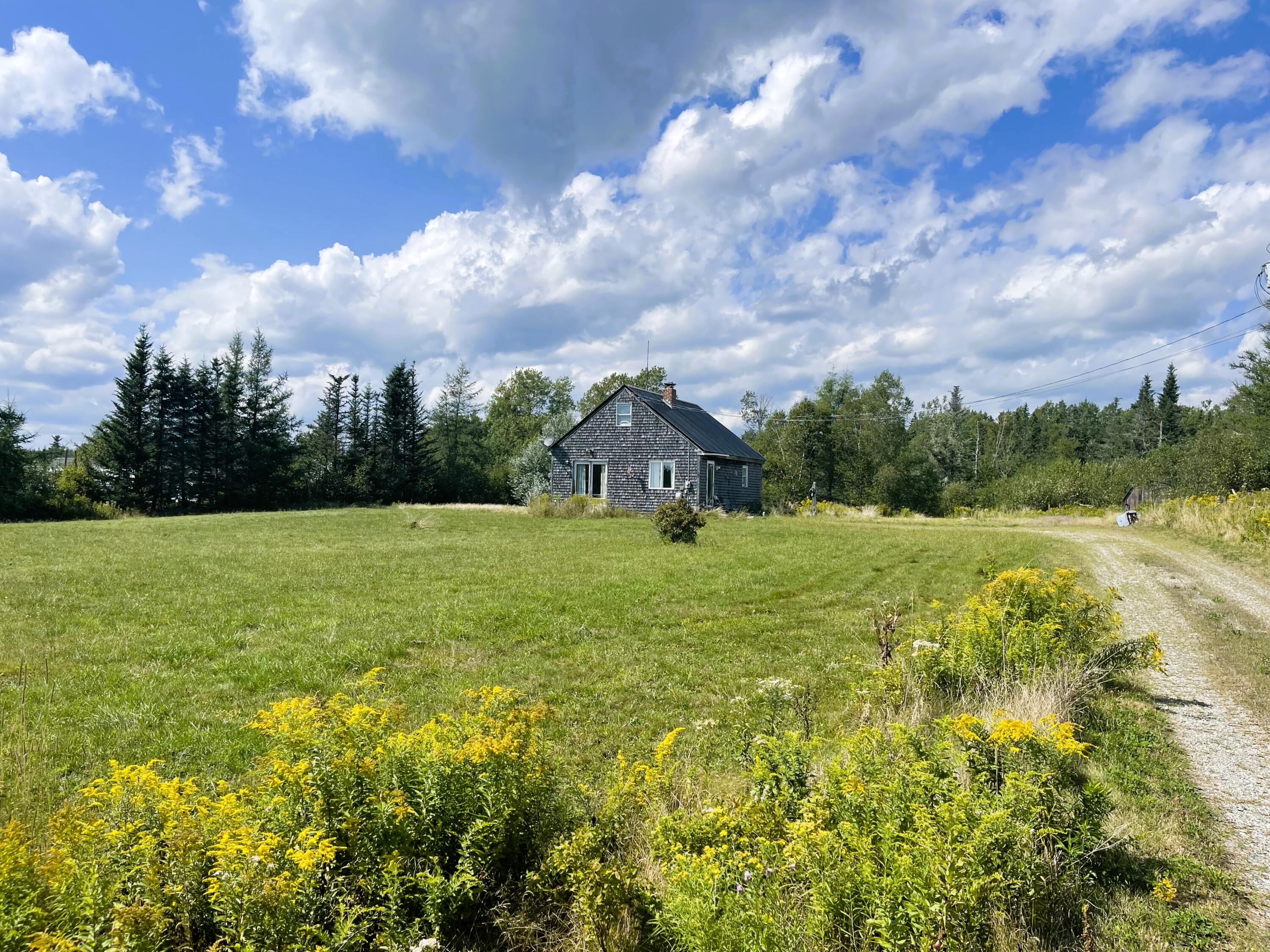 30 Cross Road Machias, ME 04654 - Photo 3 of 27 30 CROSS HOUSE 1