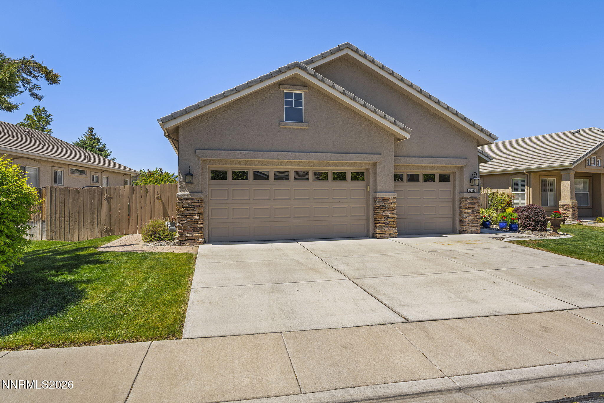 10047 Cascade Falls Drive Reno, NV 89521 - Photo 2 of 32 2-web-or-mls-_DSC6180