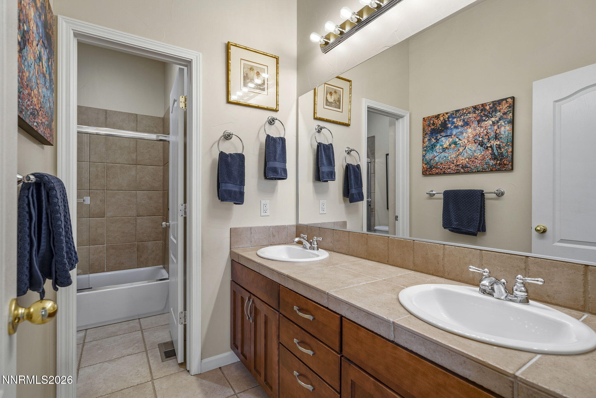 10047 Cascade Falls Drive Reno, NV 89521 - Photo 25 of 32 25-web-or-mls-_DSC6084