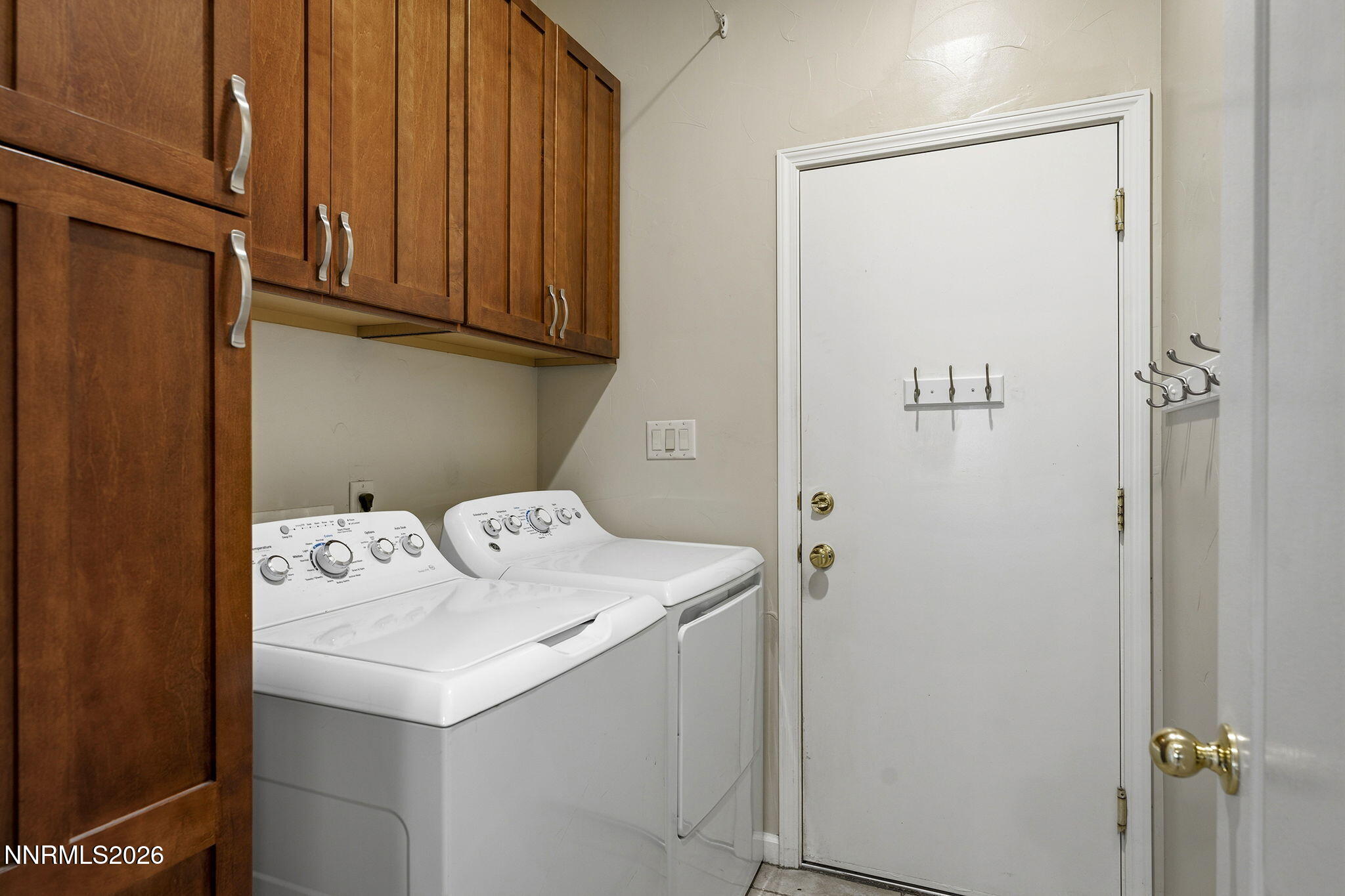 10047 Cascade Falls Drive Reno, NV 89521 - Photo 27 of 32 27-web-or-mls-_DSC6070