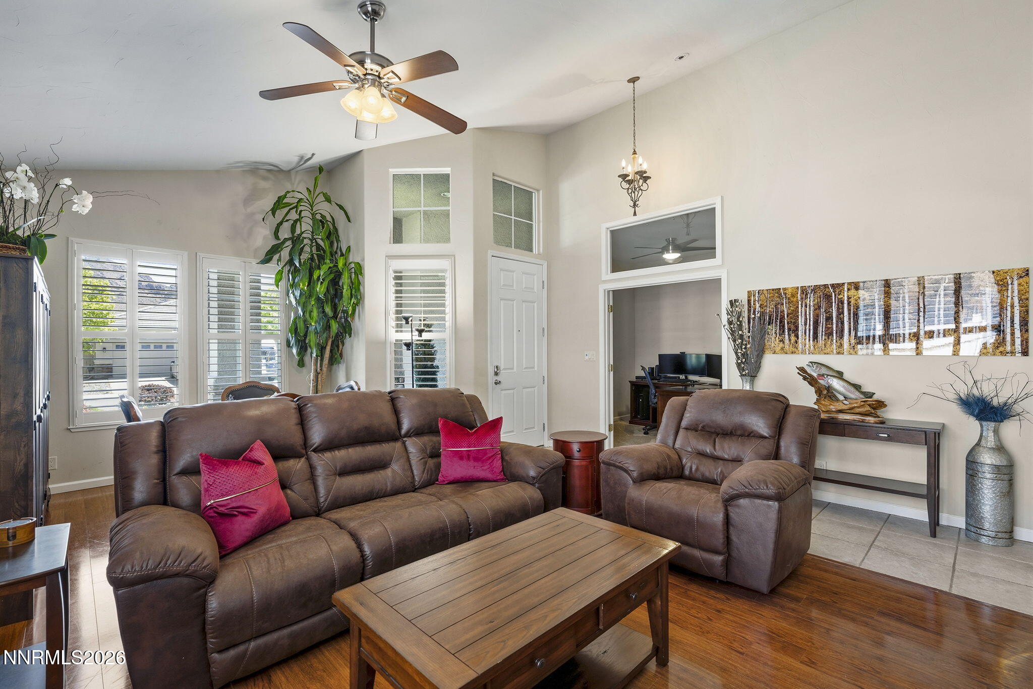 10047 Cascade Falls Drive Reno, NV 89521 - Photo 5 of 32 5-web-or-mls-_DSC6122