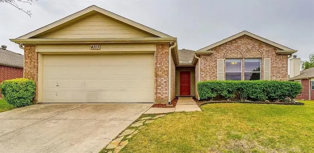$2,350 | 4313 Sonoma Drive, Denton, TX 76226