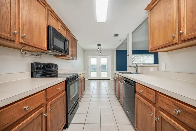 $2,350 | 4313 Sonoma Drive, Denton, TX 76226