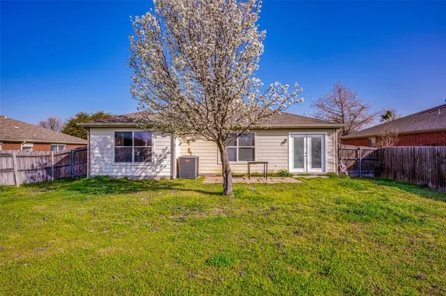 $2,350 | 4313 Sonoma Drive, Denton, TX 76226