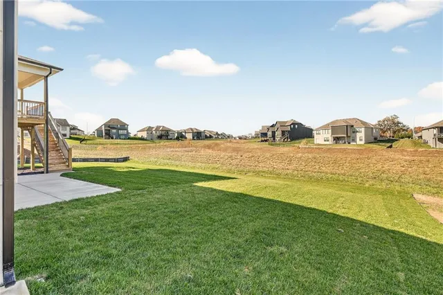 $699,999 | 7620 North Booth Avenue, Kansas City, MO 64138