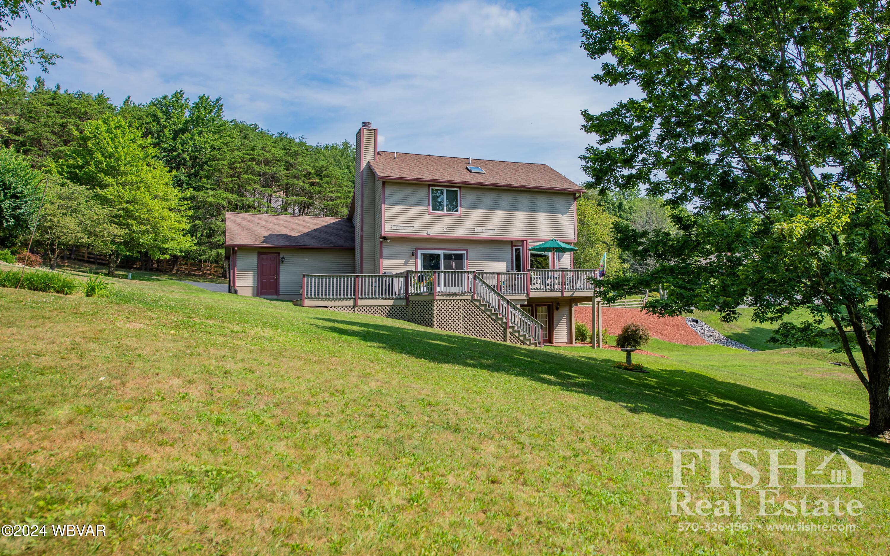 26 Hemlock Road Williamsport, PA 17701 - Photo 4 of 21 DSC_2388
